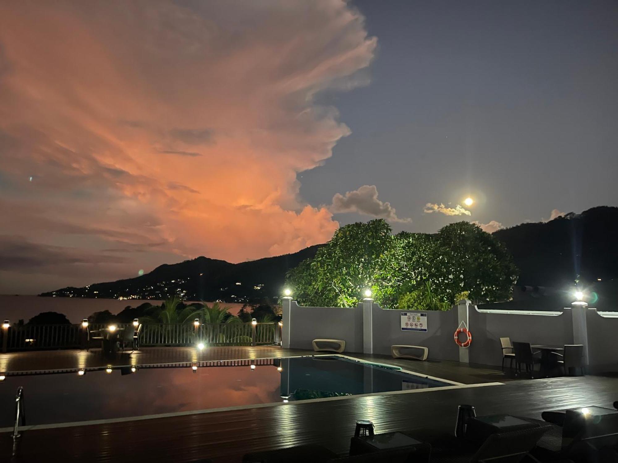 D'Offay Seaview Apartments Beau Vallon  Dış mekan fotoğraf