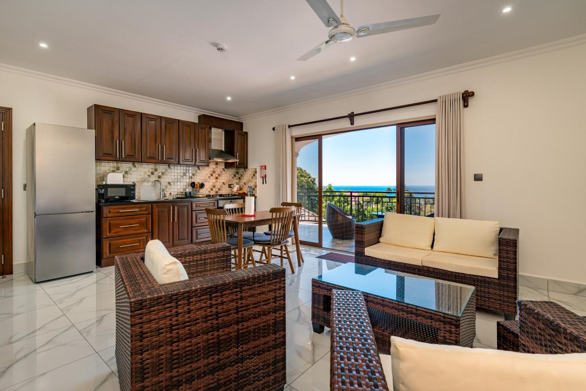 D'Offay Seaview Apartments Beau Vallon  Dış mekan fotoğraf